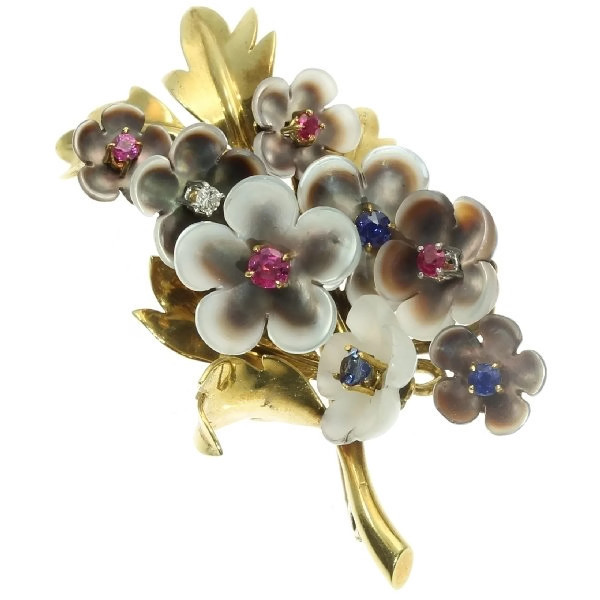 Joyful flower brooch from the fifties made by the famous jeweler Wolfers freres (image 2 of 16)